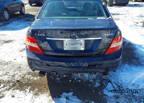 2014 Mercedes-Benz C 300 Sport 4Matic из США, поврежденный, VIN WDDGF8AB8ER323040